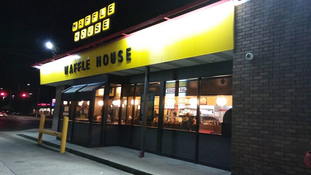 Waffle House | meal takeaway | 1988 ONeal Ln, Baton Rouge, LA 70816, USA | 2257569692 OR +1 225-756-9692