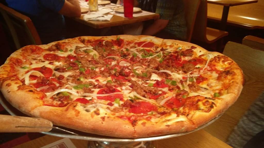 Montys Pizza | restaurant | 2170 Nursery Rd, Clearwater, FL 33764, USA | 7275309731 OR +1 727-530-9731