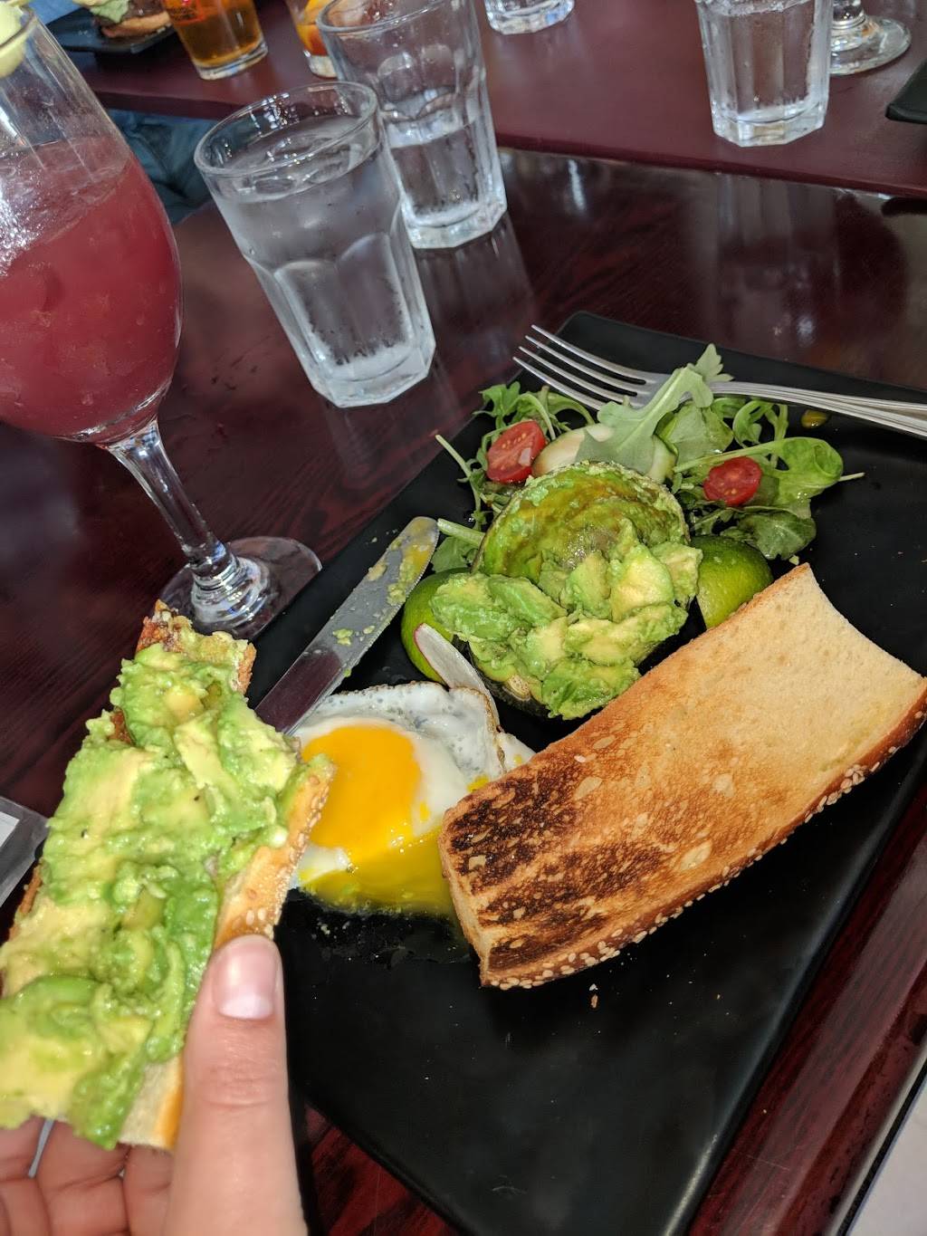 Adriaen Block | restaurant | 19-33 Ditmars Blvd, Astoria, NY 11105, USA | 7186061391 OR +1 718-606-1391