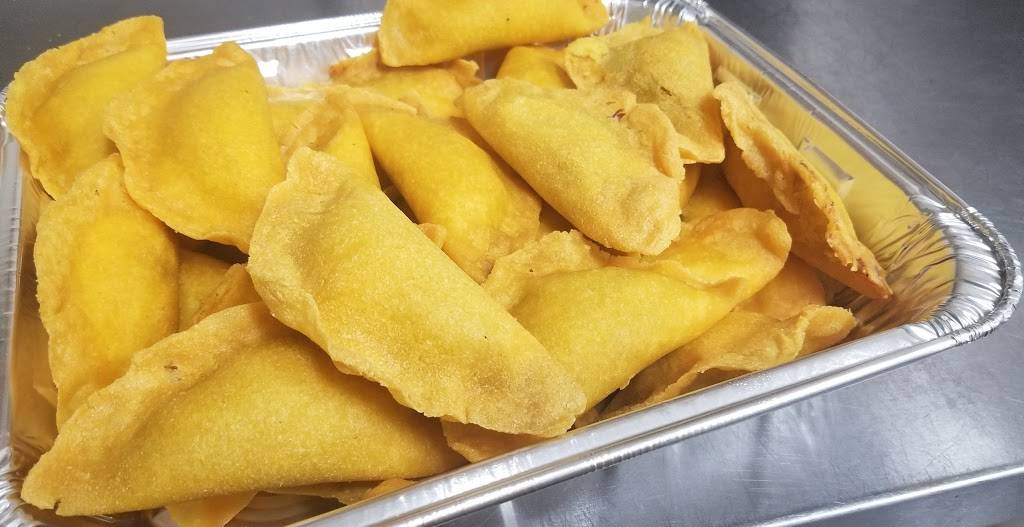 Las Calenas Restaurant | restaurant | 2965 Islington Ave Unit 15, North York, ON M9L 1E8, Canada | 4167922528 OR +1 416-792-2528