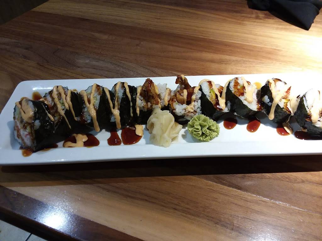 Hy-Vee Market Grille Express | restaurant | 1422 Flammang Dr, Waterloo, IA 50702, USA | 3192740407 OR +1 319-274-0407