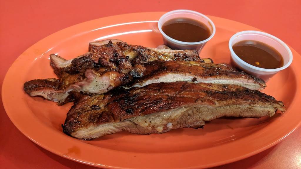 Lets Eat BBQ and More | restaurant | 5130 3rd St, San Francisco, CA 94124, USA | 4158222881 OR +1 415-822-2881