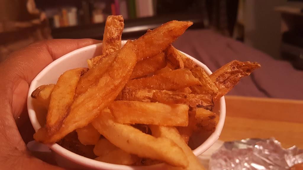 Five Guys | meal takeaway | Stoakley Rd, Prince Frederick, MD 20678, USA | 4434864200 OR +1 443-486-4200