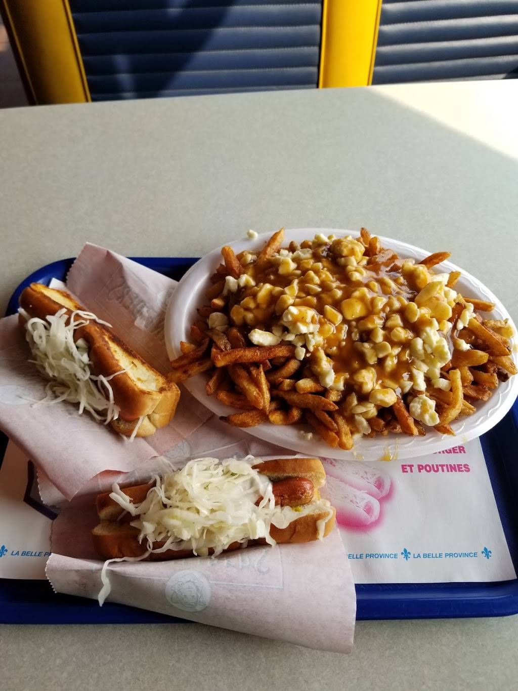 Restaurant La Belle Province | restaurant | 447 Boulevard des Laurentides, Saint-Jérôme, QC J7Z 4L9, Canada | 4505698785 OR +1 450-569-8785