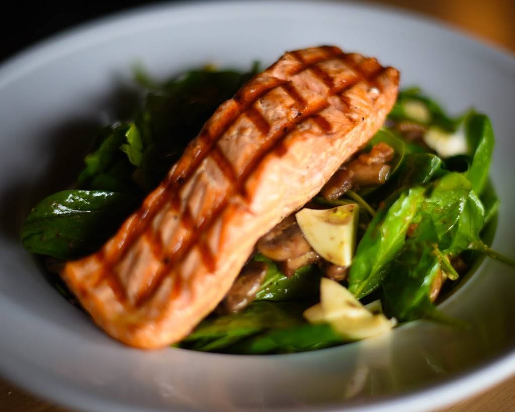 Stubriks Steakhouse | restaurant | 118 E Commonwealth Ave, Fullerton, CA 92832, USA | 7148711290 OR +1 714-871-1290