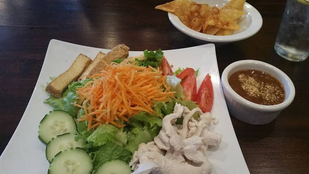 Hunsa Thai Kitchen | restaurant | 4622 E NASA Pkwy, Seabrook, TX 77586, USA | 2815326339 OR +1 281-532-6339