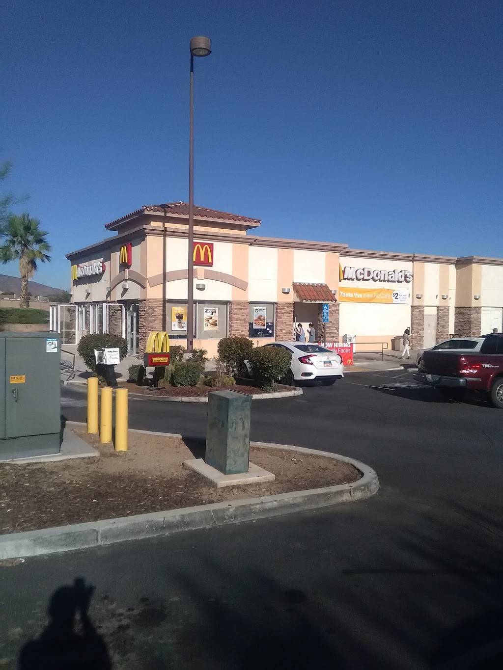 McDonalds | cafe | 5049 W Ave N, Quartz Hill, CA 93551, USA | 6617222506 OR +1 661-722-2506