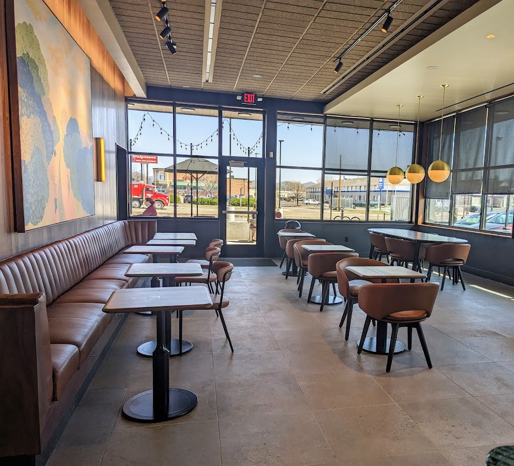 Starbucks | cafe | 2552 Rose St, La Crosse, WI 54603, USA | 6088161953 OR +1 608-816-1953