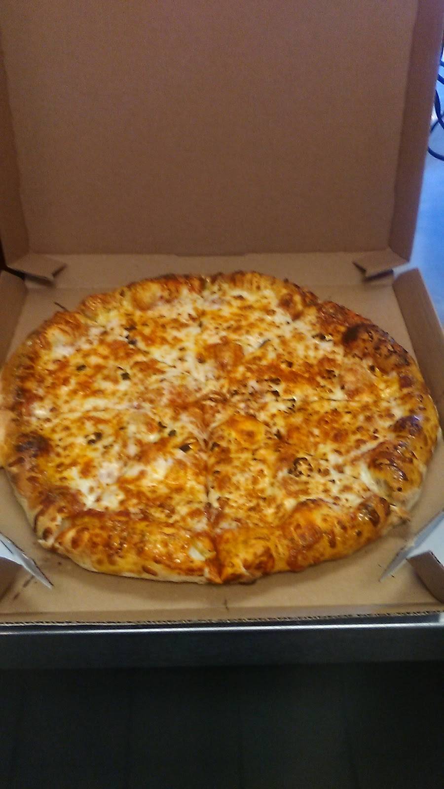 Dominos Pizza | meal delivery | 400 Old Franklin Turnpike Ste 105, Rocky Mount, VA 24151, USA | 5404834140 OR +1 540-483-4140
