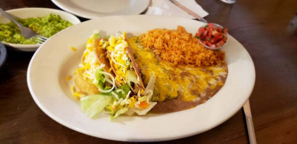 La Cocina | restaurant | 4438 182nd St, Redondo Beach, CA 90278, USA | 3105422300 OR +1 310-542-2300