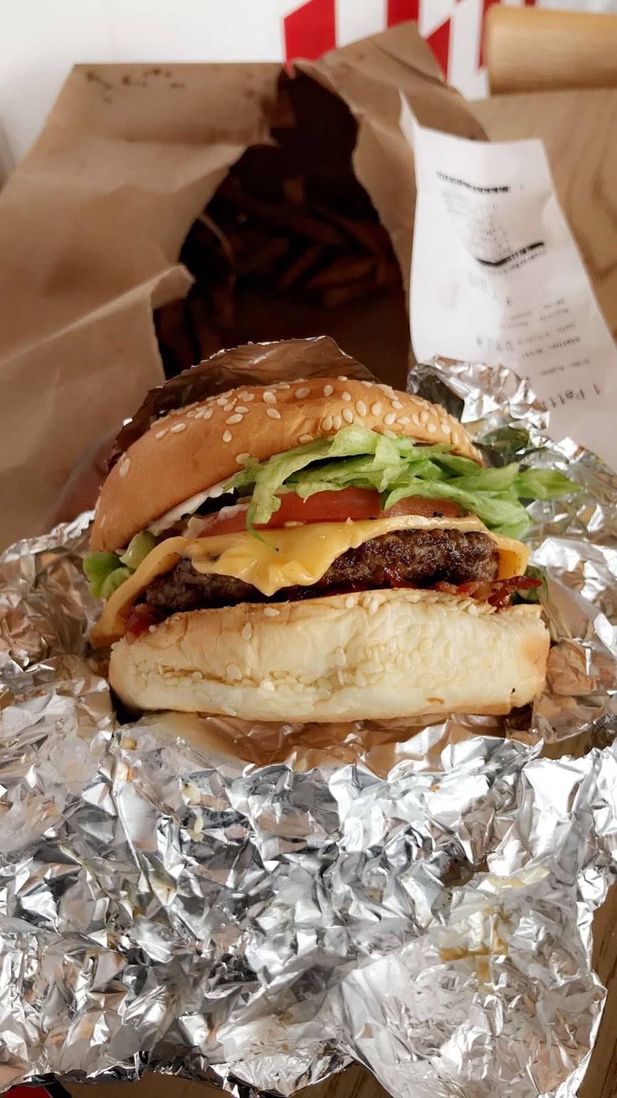 Five Guys | meal takeaway | 141 Danada Square East, Wheaton, IL 60189, USA | 6304624499 OR +1 630-462-4499