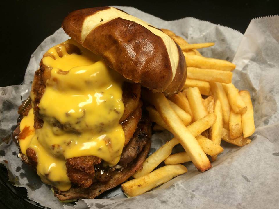 Flub A Dub Chubs | restaurant | 3021 N Broadway, Chicago, IL 60657, USA | 7738576500 OR +1 773-857-6500