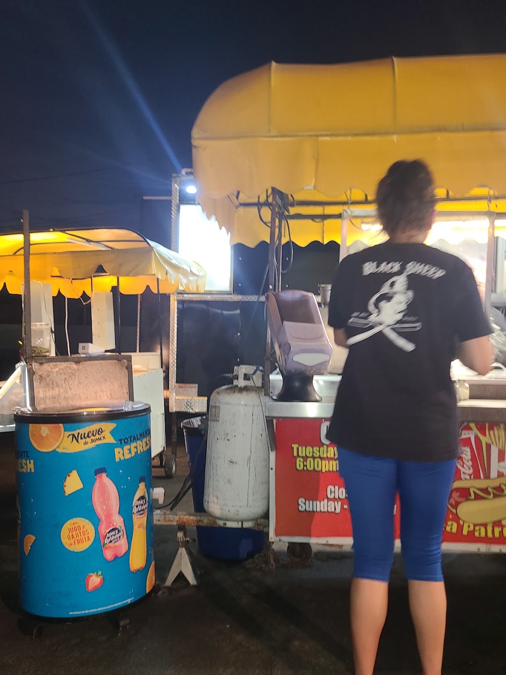 HOT DOGS LA PATRONA | meal takeaway | 150 E 24th St, Yuma, AZ 85364, USA | 9282719260 OR +1 928-271-9260