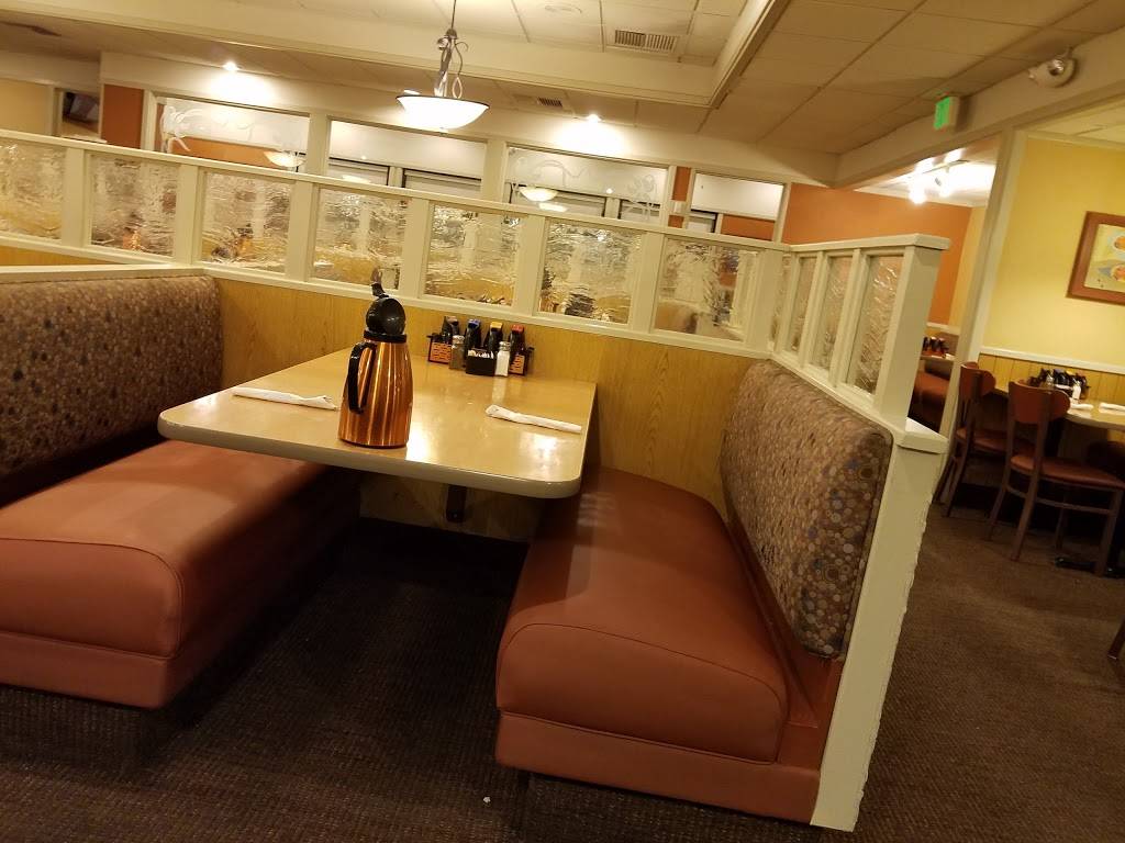 IHOP | restaurant | 1674 E Hammer Ln, Stockton, CA 95210, USA | 2099513137 OR +1 209-951-3137