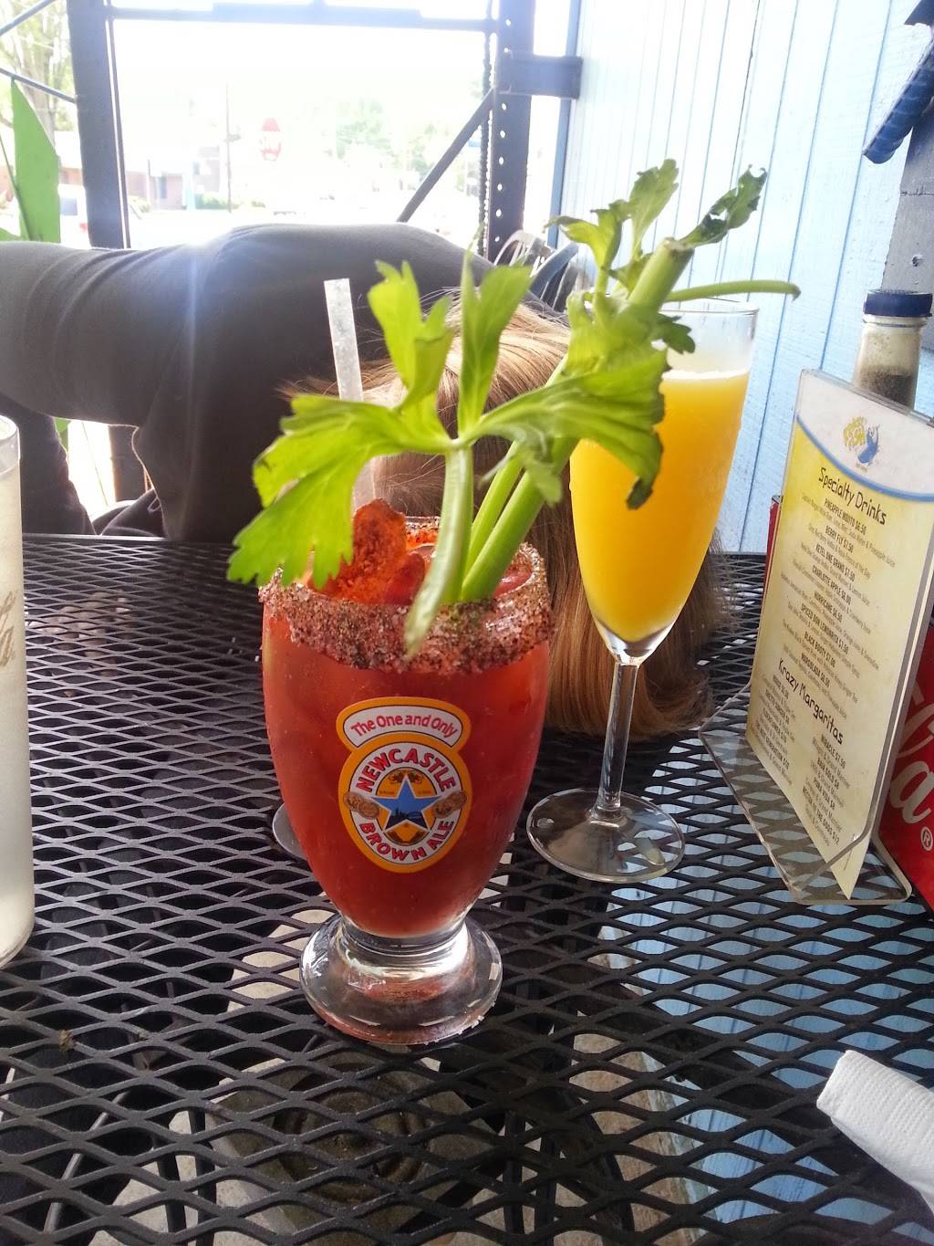 Krazy Fish | restaurant | 2501 Central Ave, Charlotte, NC 28205, USA | 7043321004 OR +1 704-332-1004