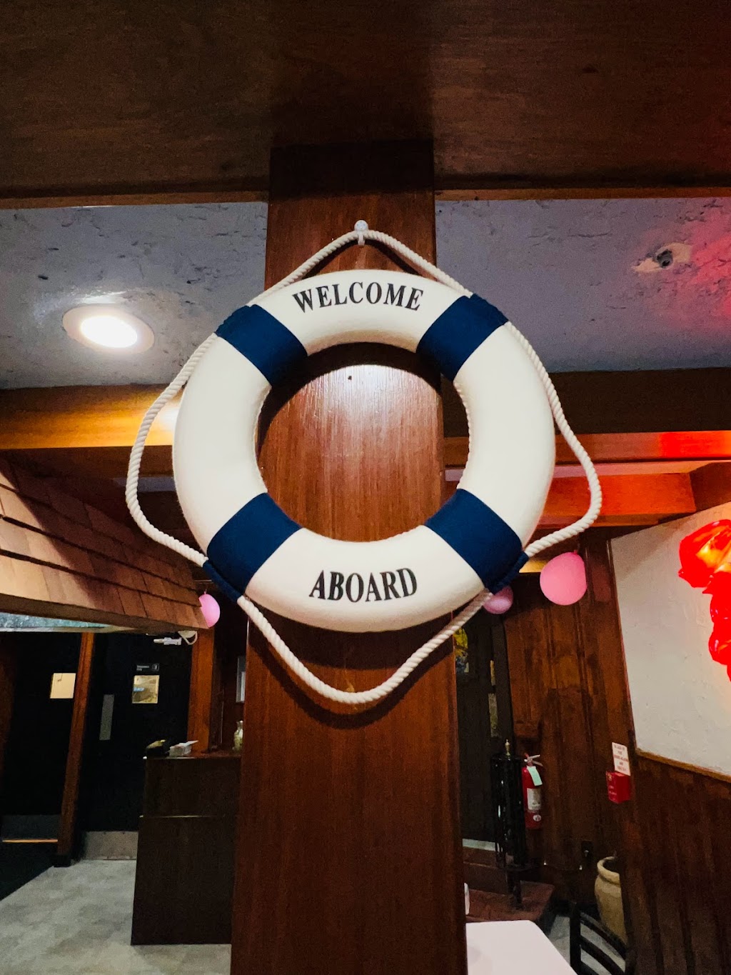 Seahouse Cajun Seafood & bar | restaurant | 7980 Oxford Ave, Philadelphia, PA 19111, USA | 2677032388 OR +1 267-703-2388