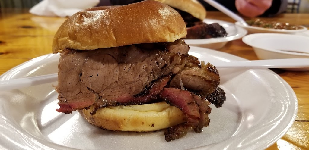 Cherokee Strip BBQ | restaurant | 235 S Perkins Rd, Stillwater, OK 74074, USA | 4053772244 OR +1 405-377-2244