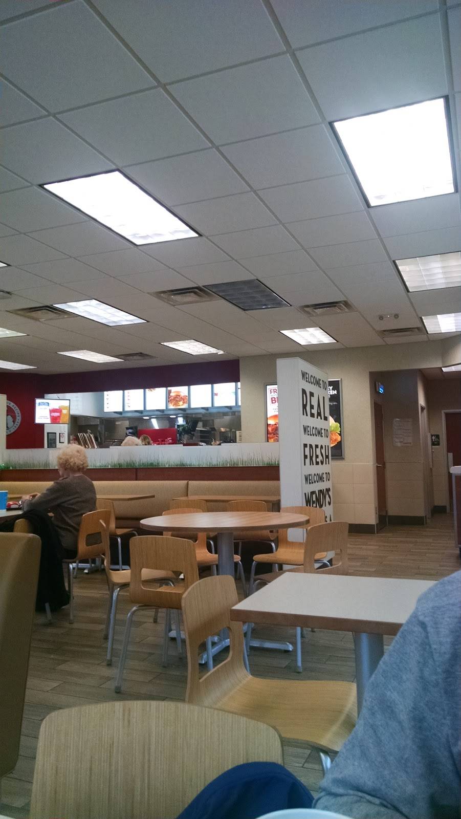 Wendys | restaurant | 5086 Highway 2565, Louisa, KY 41230, USA | 6066380043 OR +1 606-638-0043