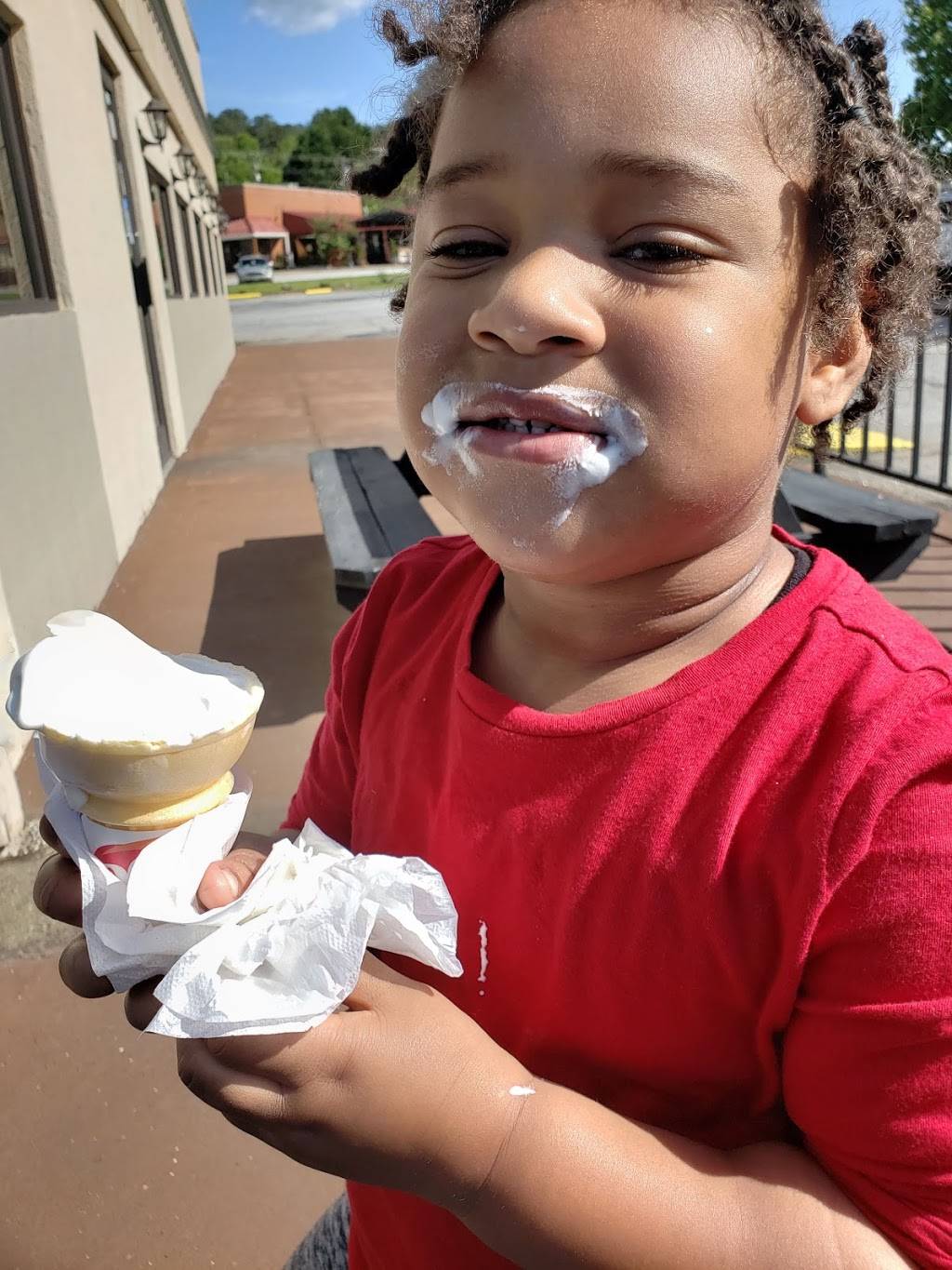 Dairy Queen Grill & Chill | restaurant | 217 SC-72 Business, Greenwood, SC 29649, USA | 8642239234 OR +1 864-223-9234