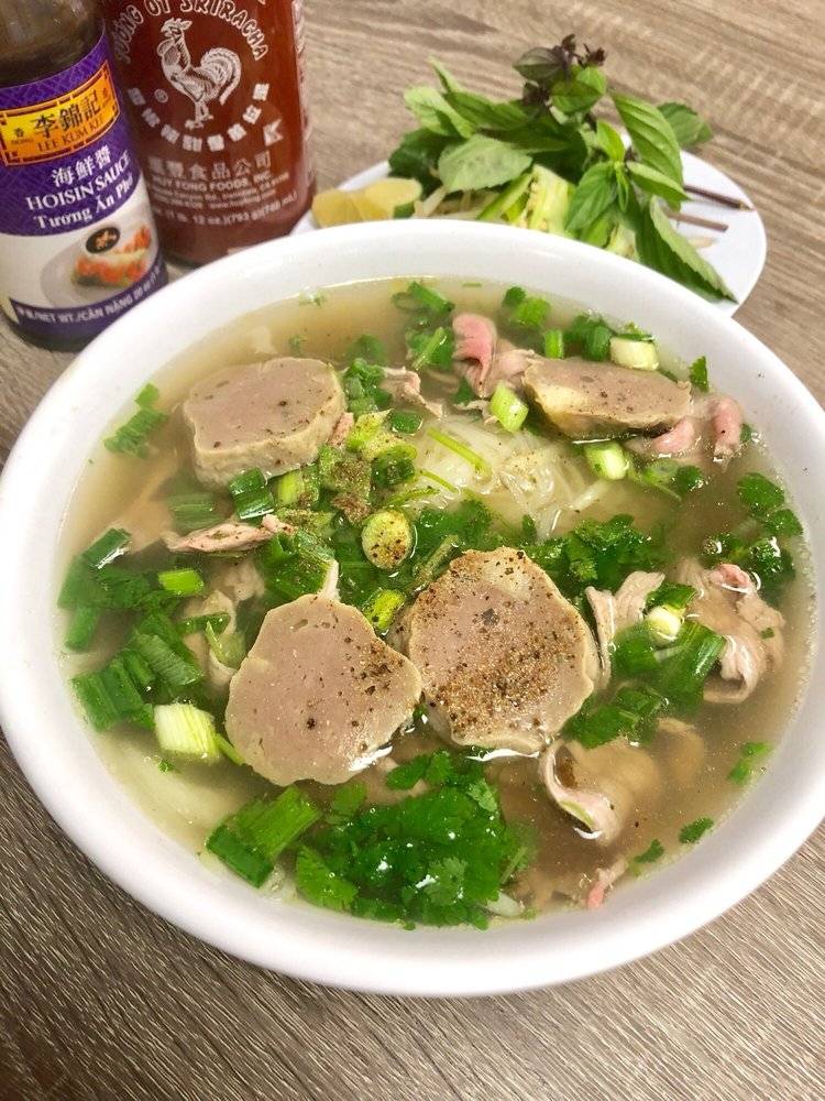 Urban banh mi & bowls | cafe | 874 W Lincoln Ave, Anaheim, CA 92805, USA | 6572083493 OR +1 657-208-3493