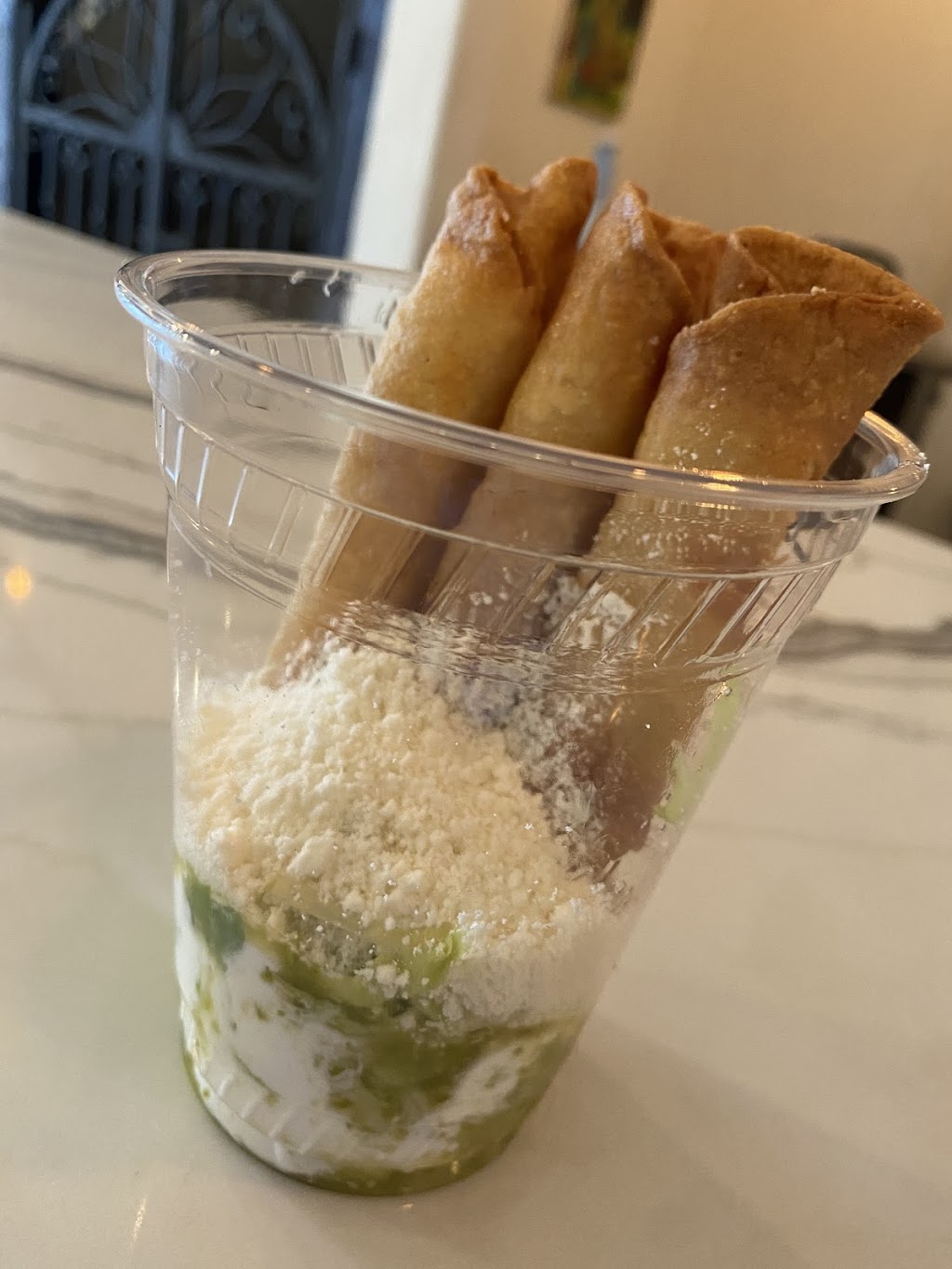 Yona Redz | restaurant | 532 State St, Santa Barbara, CA 93101, USA | 8053244039 OR +1 805-324-4039