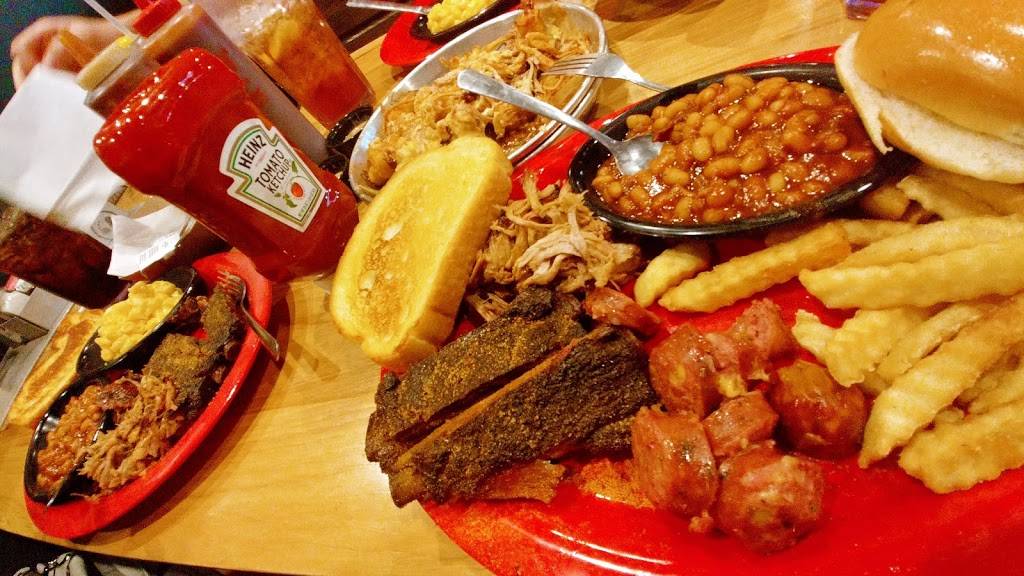 Sonnys BBQ | restaurant | 631 67th St Cir E, Bradenton, FL 34208, USA | 9417466166 OR +1 941-746-6166