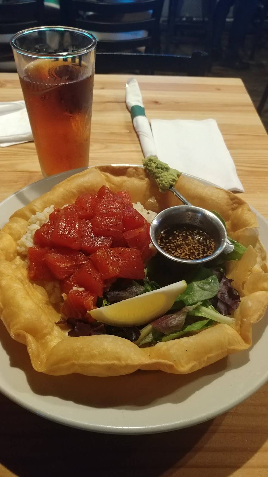 Lures Bar & Grill | restaurant | 3330 NE Indian River Dr, Jensen Beach, FL 34957, USA | 7722085974 OR +1 772-208-5974