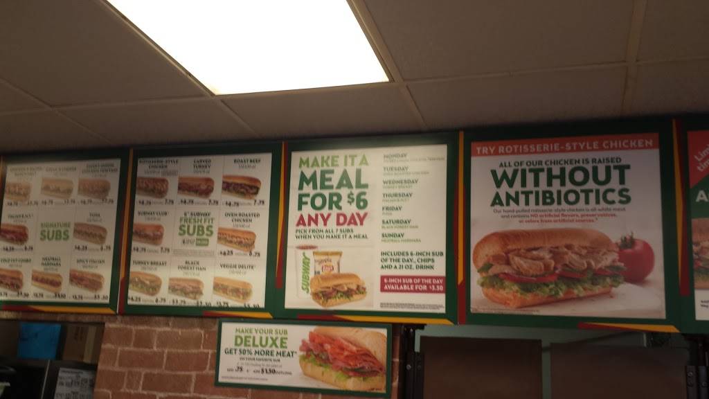 Subway Restaurants | restaurant | 201 Reid St, Palatka, FL 32177, USA | 3863255154 OR +1 386-325-5154