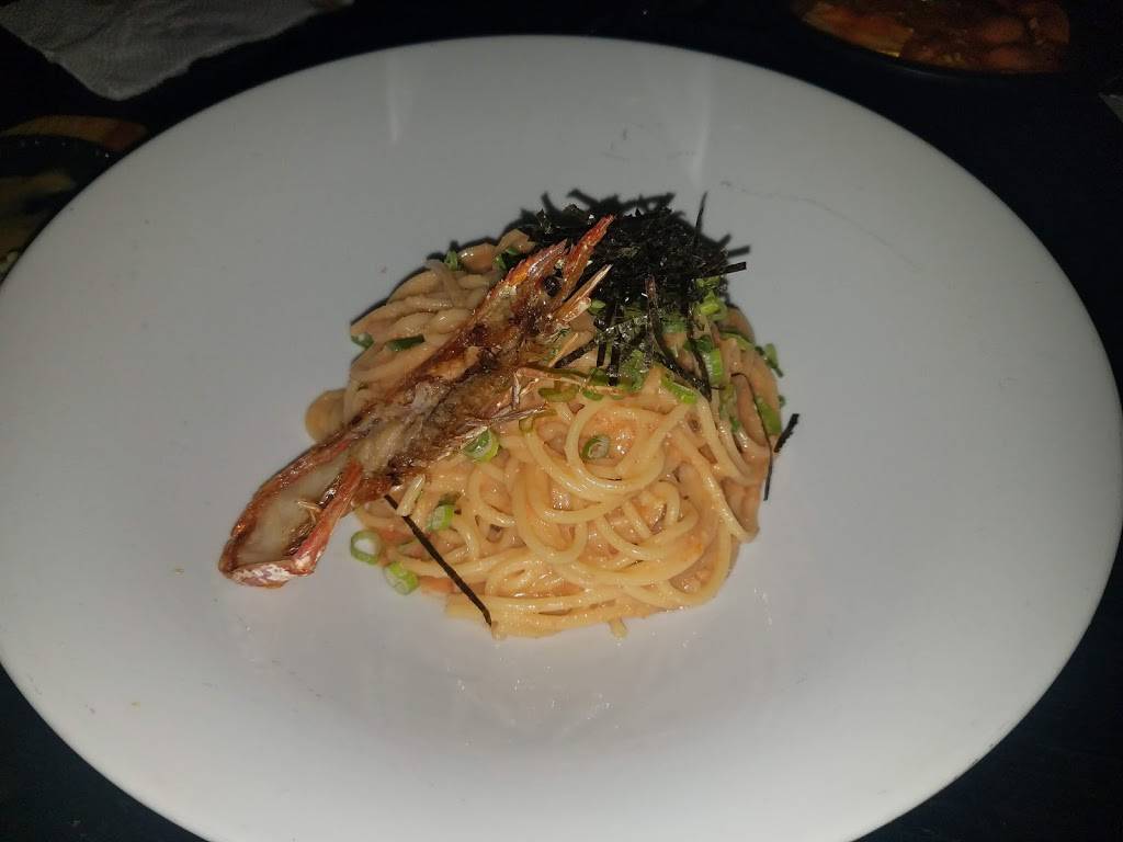 Prizon bar | restaurant | 2500 W 8th St Ste 108, Los Angeles, CA 90057, USA | 2135294134 OR +1 213-529-4134