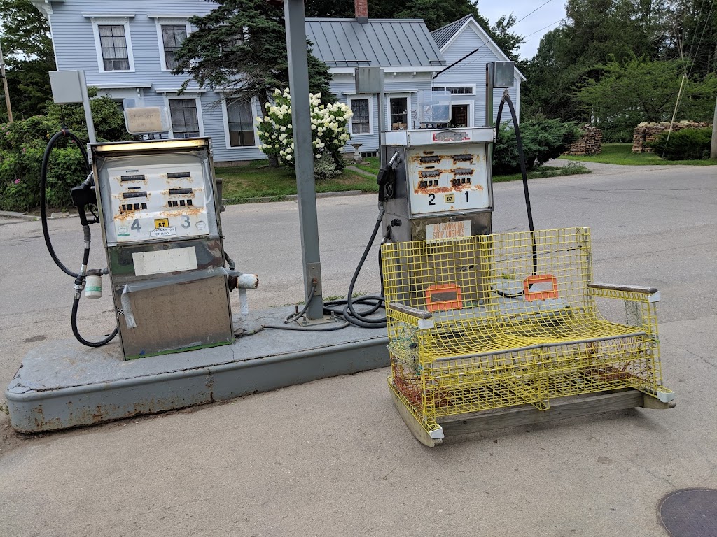 Wallaces Market | restaurant | 11 Harbor Rd, Friendship, ME 04547, USA | 2078322200 OR +1 207-832-2200