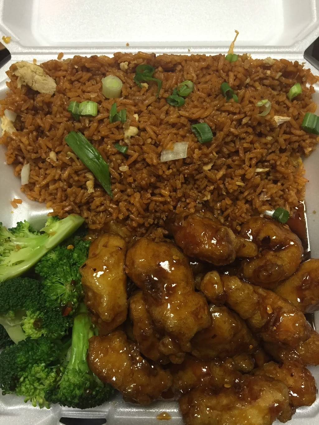 China Wok | restaurant | 22325 Kelly Rd, Eastpointe, MI 48021, USA | 5867739330 OR +1 586-773-9330