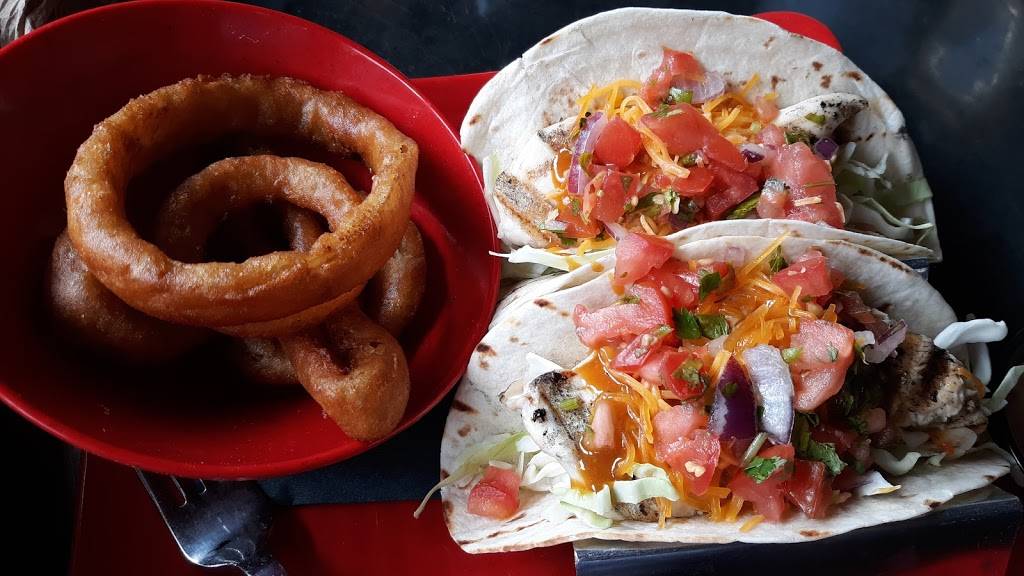 Roosters Restaurant & Bar | restaurant | 1320 Celebrity Cir, Myrtle Beach, SC 29577, USA | 8439454089 OR +1 843-945-4089