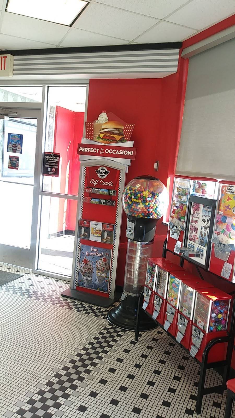 Steak n Shake | restaurant | 4199 Hacks Cross Rd, Memphis, TN 38125, USA | 9017553483 OR +1 901-755-3483