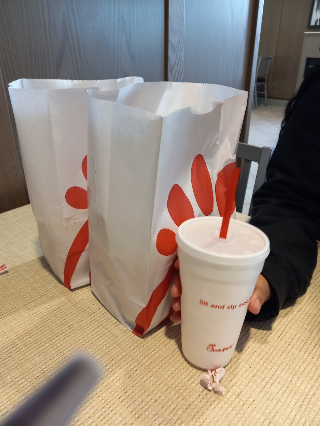 Chick-fil-A | restaurant | 6801 S La Cienega Blvd, Los Angeles, CA 90045, USA | 3109958877 OR +1 310-995-8877