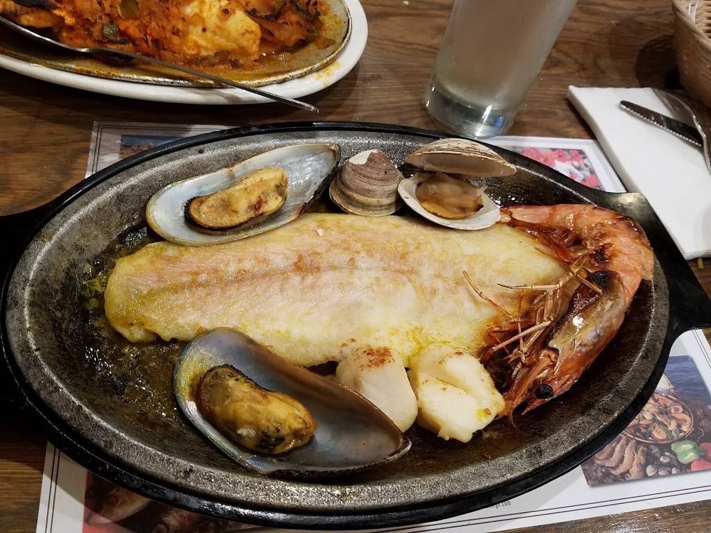 Ria Mar Restaurant & Bar | restaurant | 1763, 25 Whitehead Ave, South River, NJ 08882, USA | 7322571100 OR +1 732-257-1100