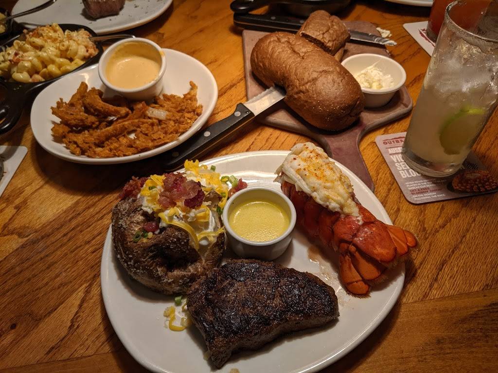 Outback Steakhouse | meal takeaway | 233 Ridge Rd S, Wichita, KS 67209, USA | 3162028300 OR +1 316-202-8300