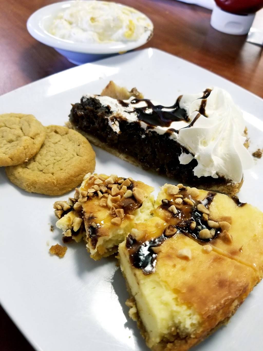 Golden Corral Buffet & Grill | restaurant | 520 S MacArthur Blvd, Oklahoma City, OK 73128, USA | 4059499991 OR +1 405-949-9991