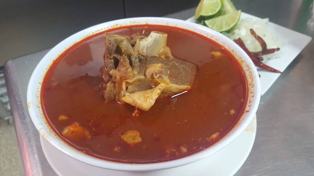 El Michoacanito | restaurant | 4315 N Kedzie Ave, Chicago, IL 60647, USA | 7732672820 OR +1 773-267-2820