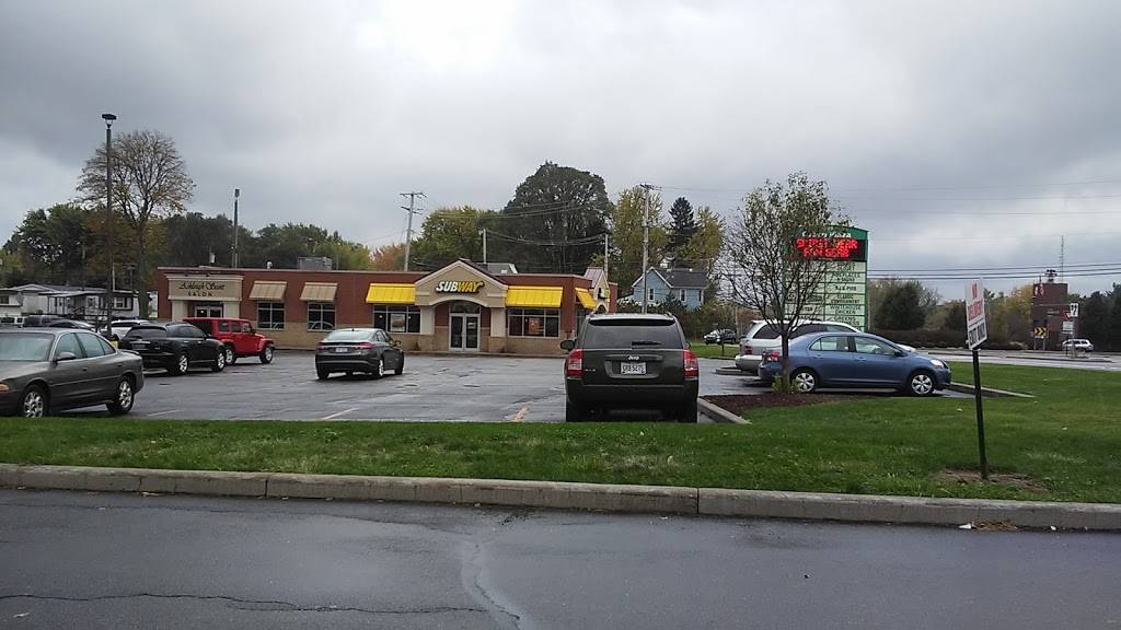 Subway | restaurant | 4195 Massillon Rd #101, Uniontown, OH 44685, USA | 3308999936 OR +1 330-899-9936