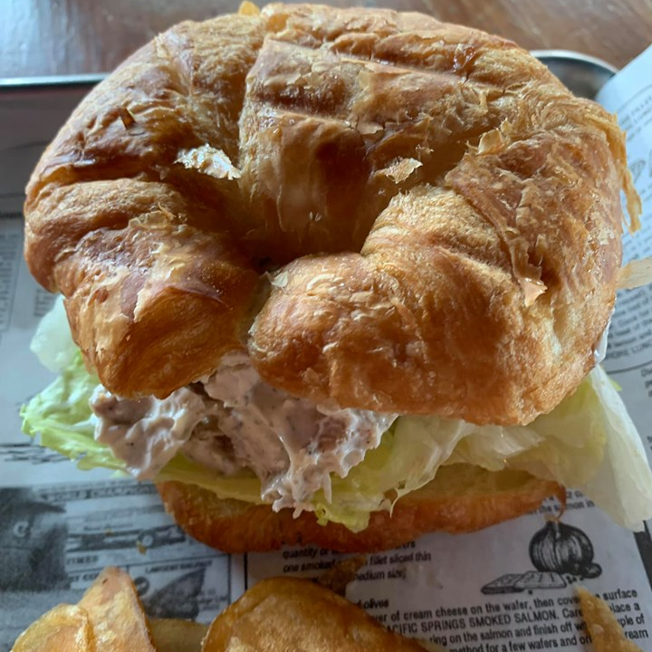 Kraftys Burgers and Brews | restaurant | 1177 Timber Drive East, Garner, NC 27529, USA | 9193298000 OR +1 919-329-8000