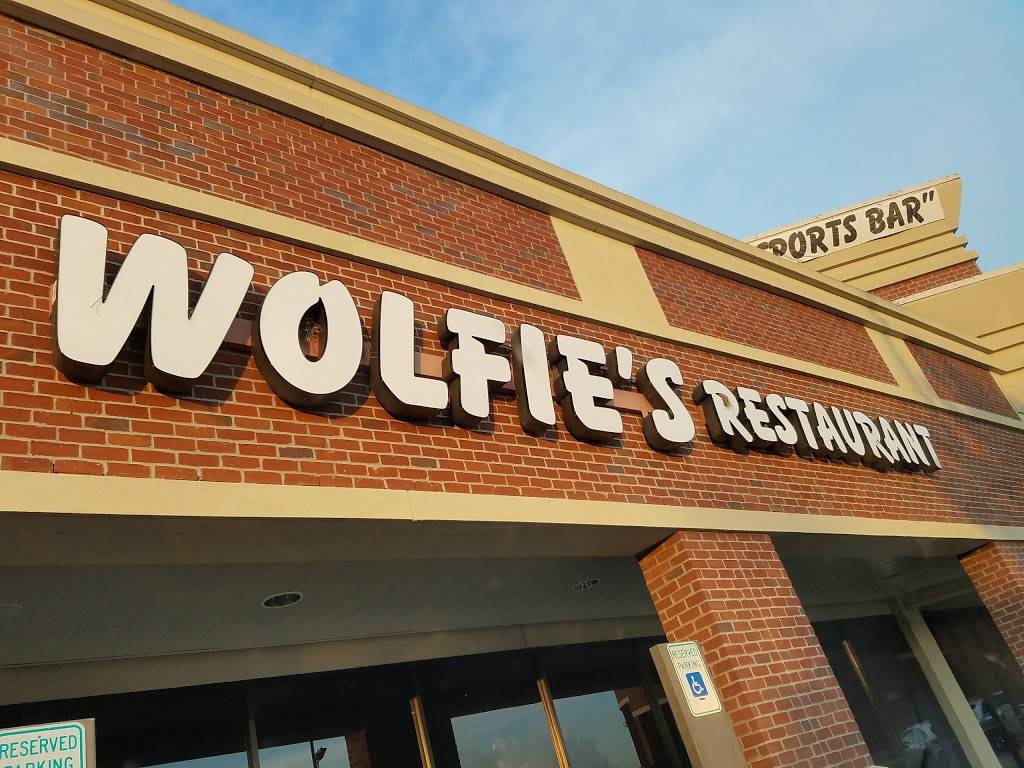 Wolfies Restaurants & Sports Bar | restaurant | 12312 Barker Cypress Rd, Cypress, TX 77429, USA | 8322201084 OR +1 832-220-1084