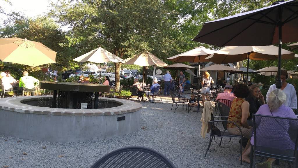 Roost Beer Garden | meal takeaway | 2000 Fearrington Village Center, 270 Market Street, Pittsboro, NC 27312, USA | 9195421239 OR +1 919-542-1239