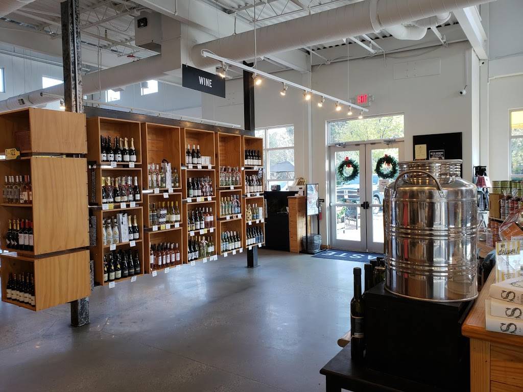 Taste | restaurant | 5911 Harbour View Blvd #100, Suffolk, VA 23435, USA | 7579670895 OR +1 757-967-0895