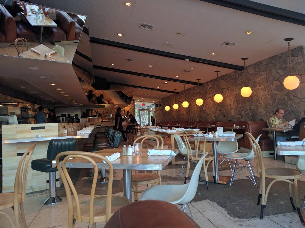 Kings Highway | restaurant | 701 E Palm Canyon Dr, Palm Springs, CA 92264, USA | 7609695777 OR +1 760-969-5777