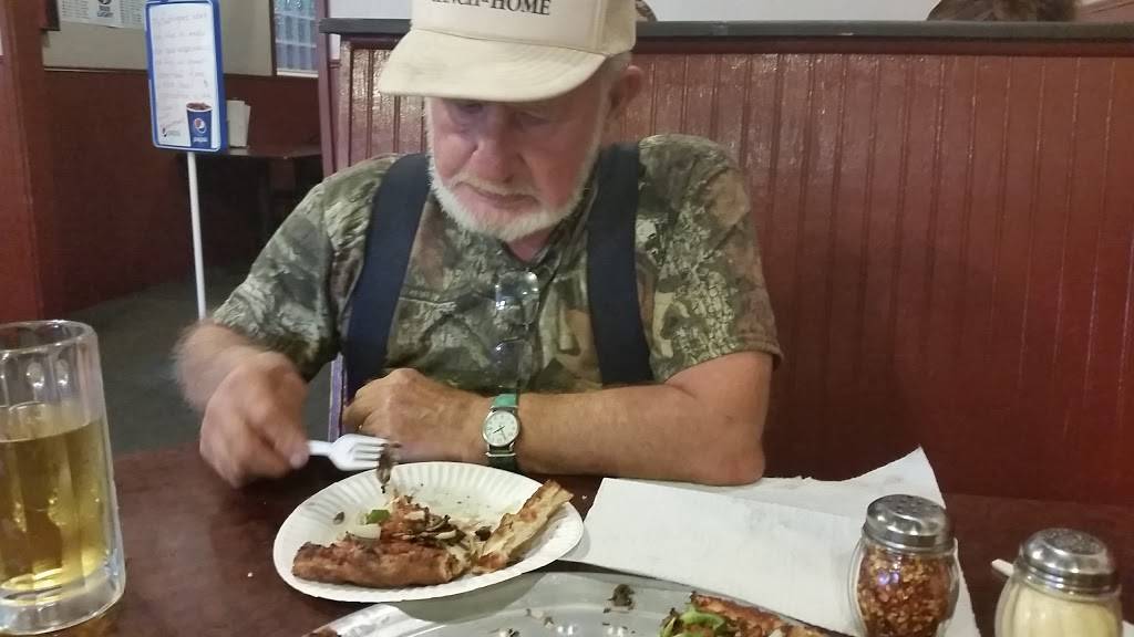 Pizza Plus - Linden | restaurant | 19018 East, CA-26, Linden, CA 95236, USA | 2098873035 OR +1 209-887-3035