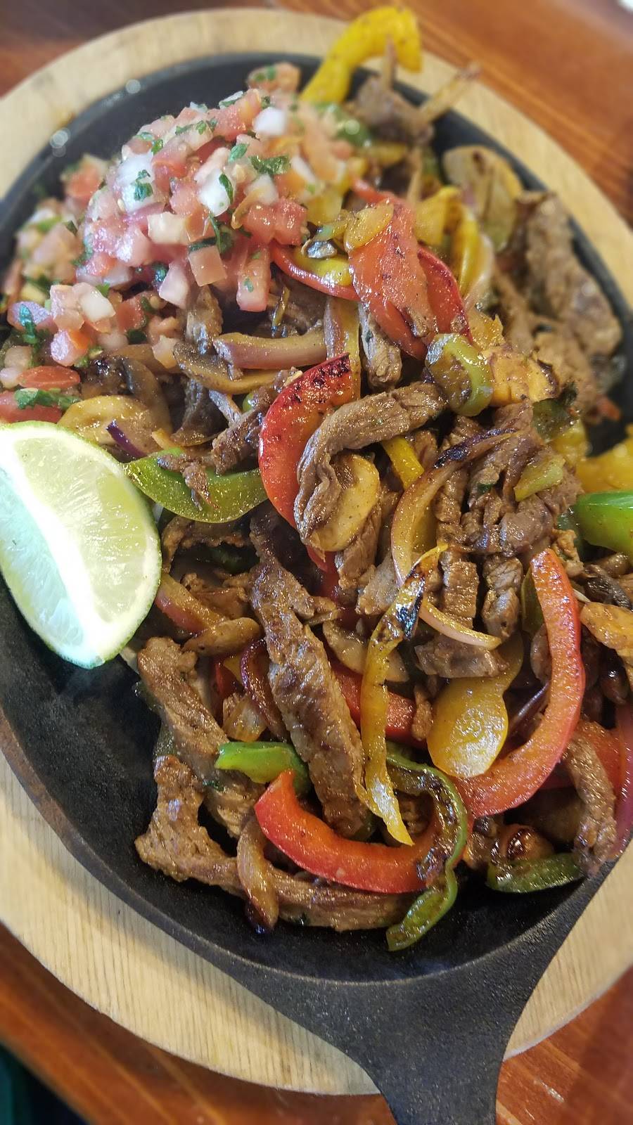 Mezcal Grill | restaurant | 1620 W El Camino Ave #172, Sacramento, CA 95833, USA | 9166464826 OR +1 916-646-4826