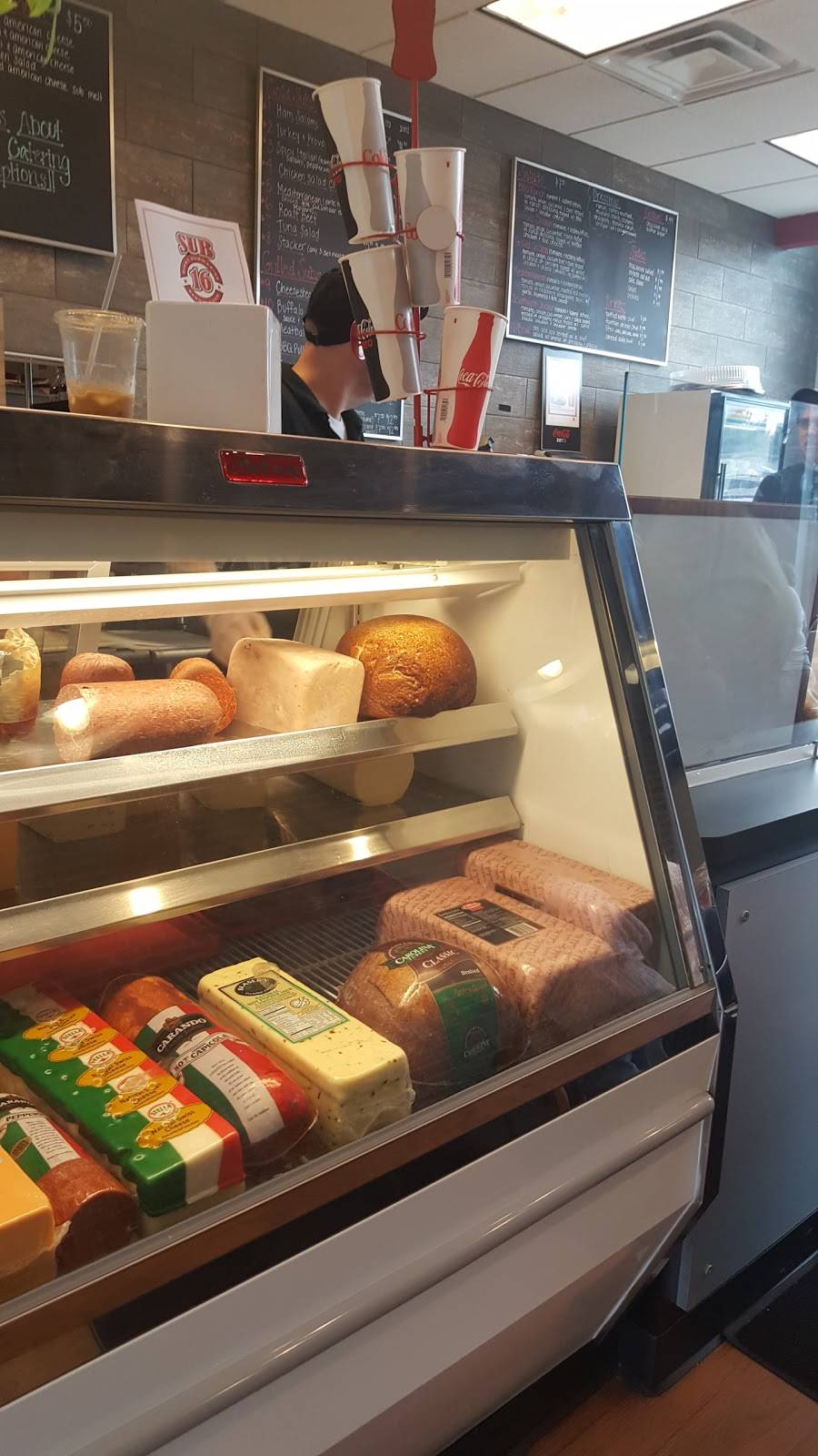 Sub 16 | restaurant | 640 S Main St #300, Zionsville, IN 46077, USA | 3173440994 OR +1 317-344-0994