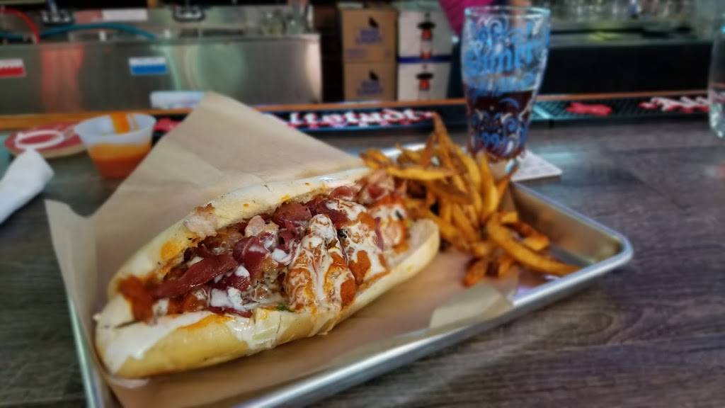 The Rack Pub and Eatery Rockport | restaurant | 3817 Hwy 35 S, Rockport, TX 78382, USA | 3613862540 OR +1 361-386-2540