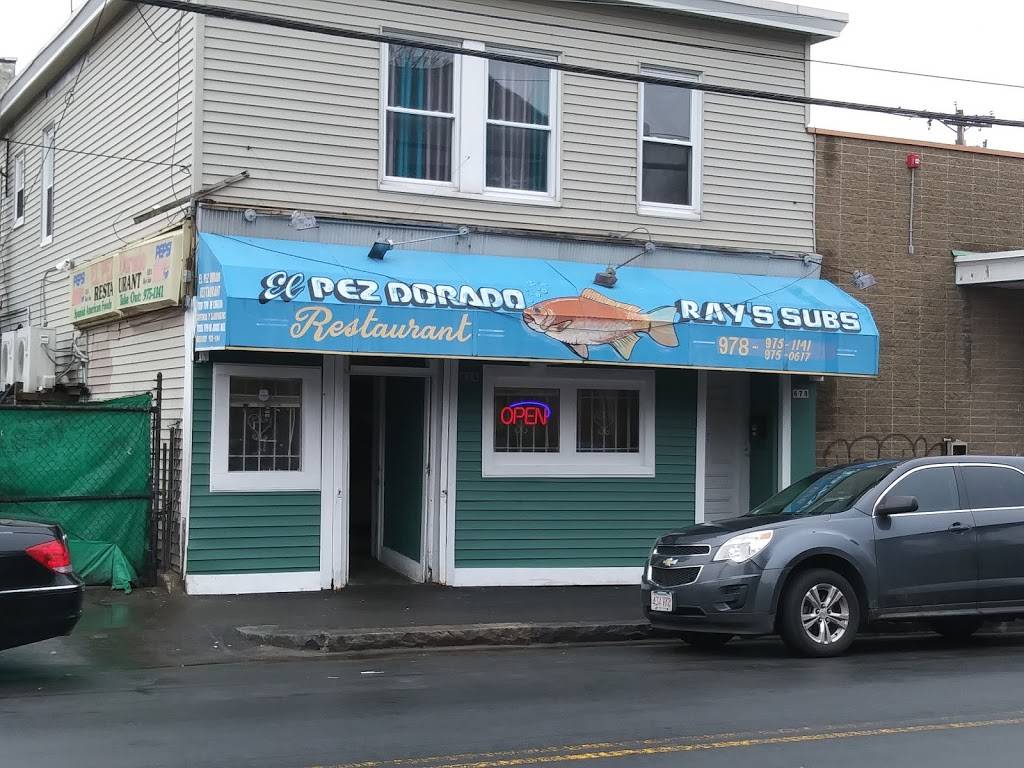 El Pez Dorado Bar & Grill | restaurant | 4323, 678 Essex St, Lawrence, MA 01841, USA | 9789751141 OR +1 978-975-1141