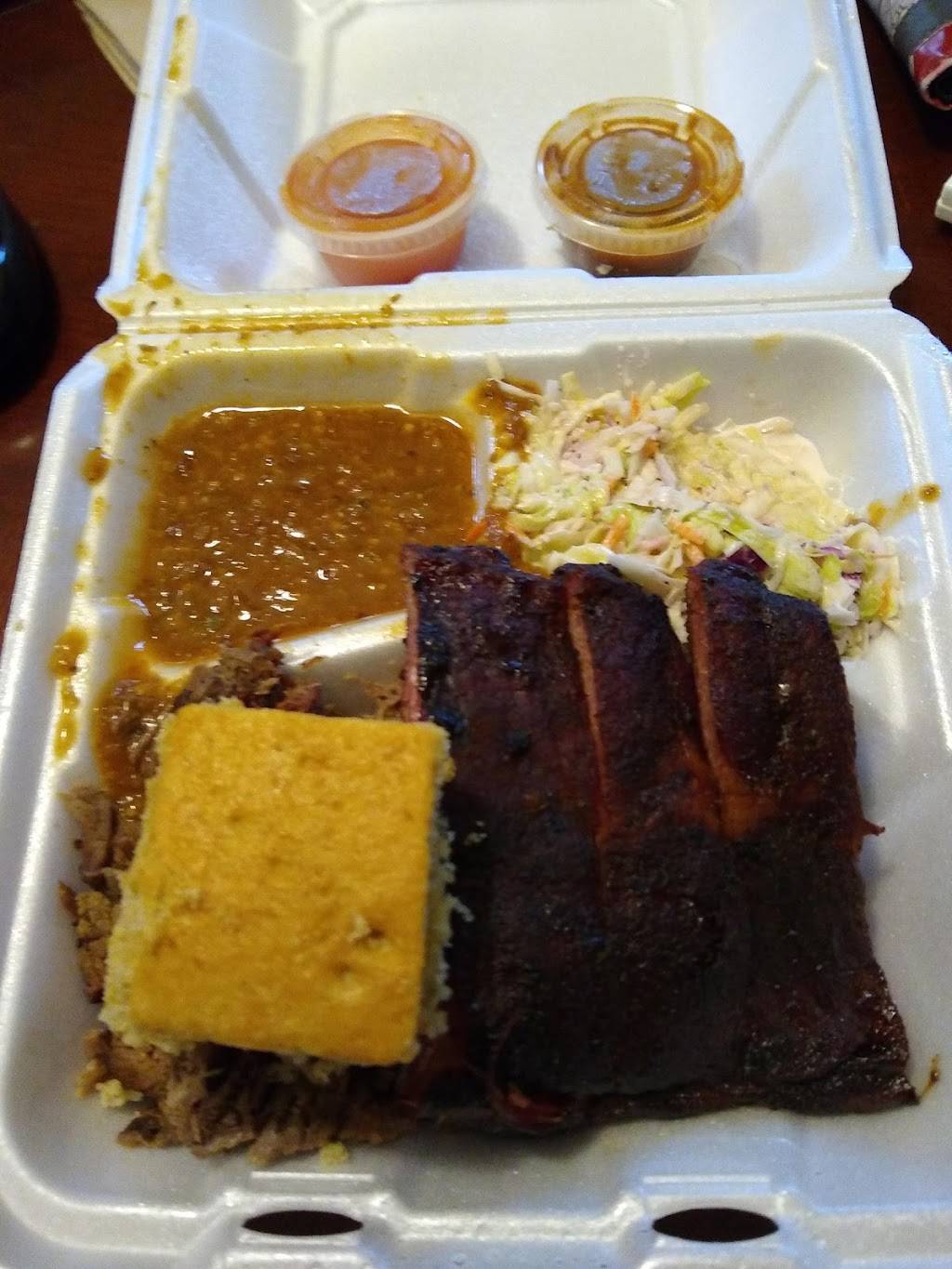 Pig Park BBQ | restaurant | 96 East St, Ware, MA 01082, USA | 4135444712 OR +1 413-544-4712